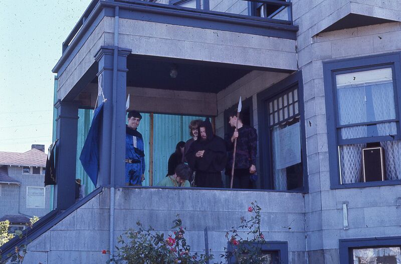 File:House of York Revel 14.jpg