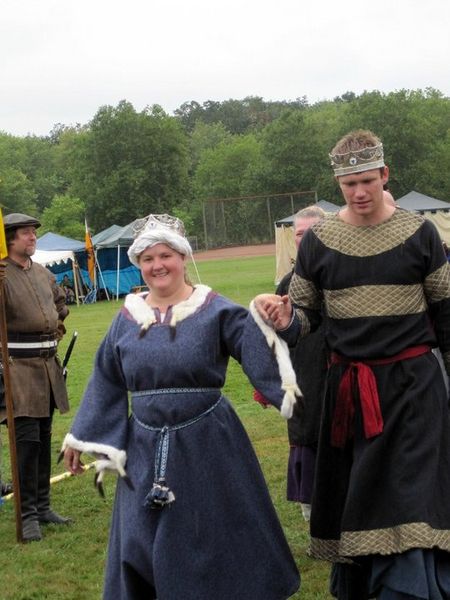 File:Sumayya and gabriel II at fall coronet 2010.jpg