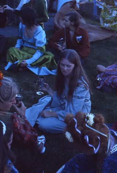 File:House of York Revel 22.jpg