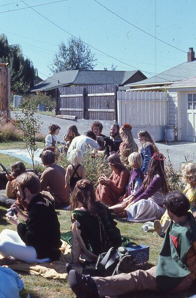 File:House of York Revel 17.jpg