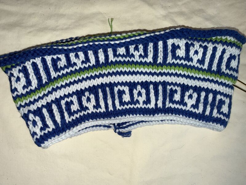 File:2015 Met long test knit.jpg