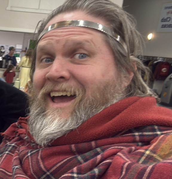 File:Cú Collchaille Eachduine.png