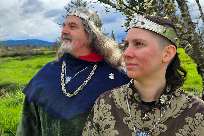 File:Amalric-and-Z tanist.jpg