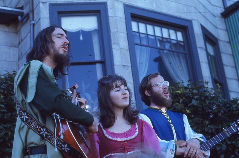 File:House of York Revel 26.jpg